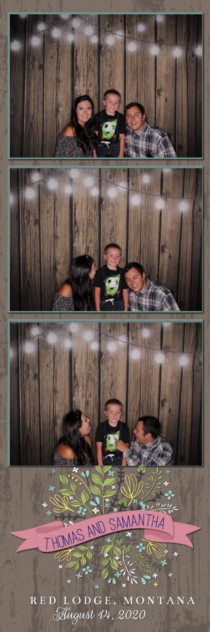 Sammy and Thomas Wedding | View more photos from the event at gallery.photoboothbillings.com/u/PhotoBoothBillings/Sammy-and-Thomas-Wedding